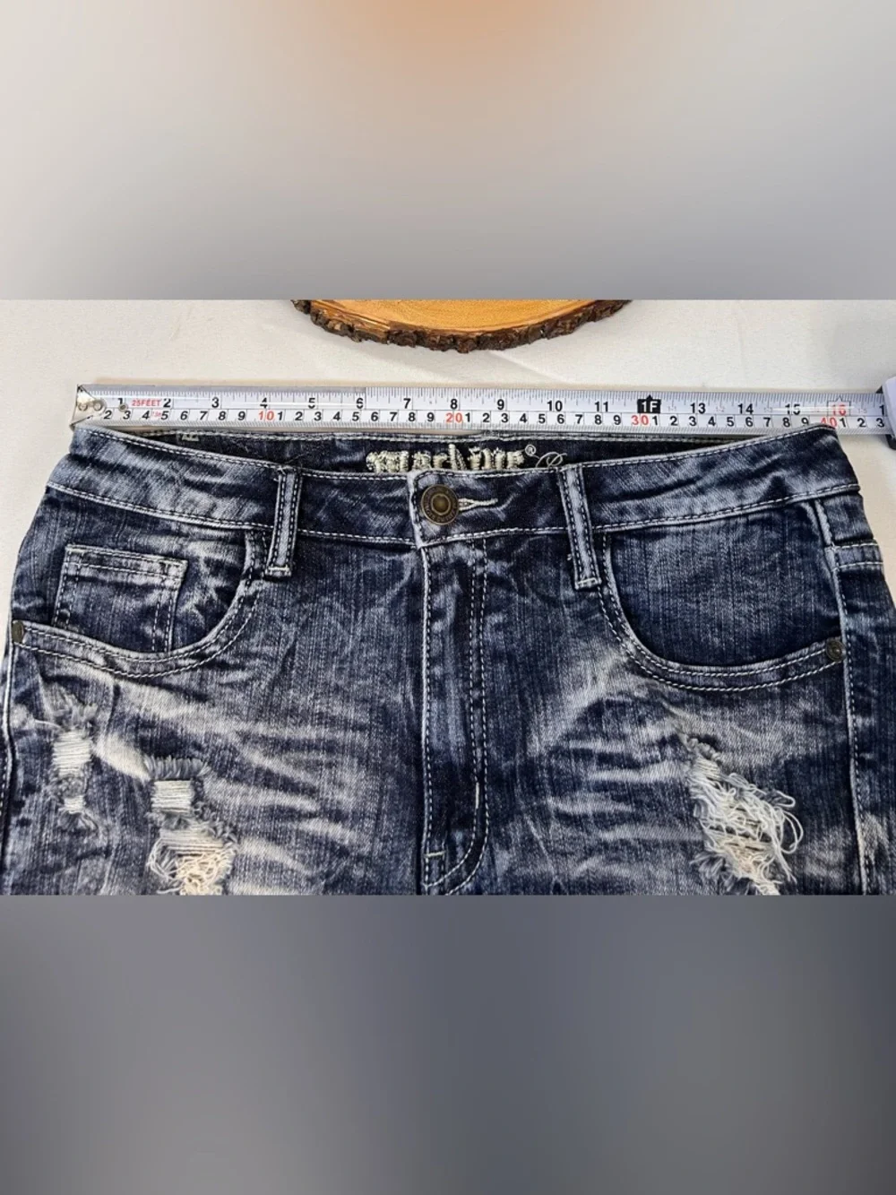 Machine Jeans Inc. Nouvelle Mode Acid Wash Distressed Shorts Women’s Large‎